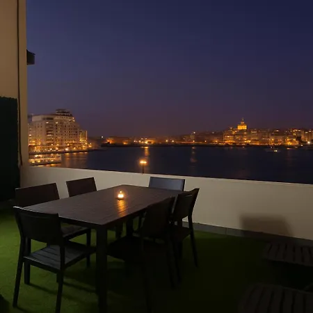 Exclusive Seafront Townhouse Sliema, Valletta Sea View Sliema
