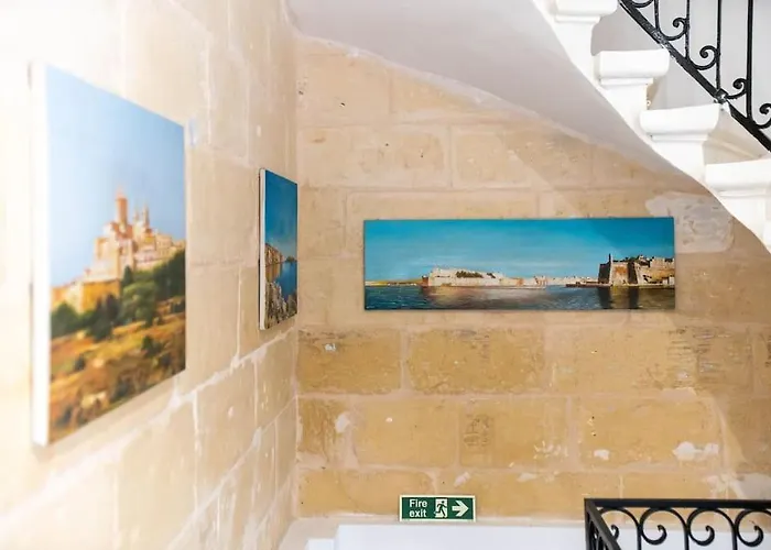 Exclusive Seafront Townhouse Sliema, Valletta Sea View * Sliema