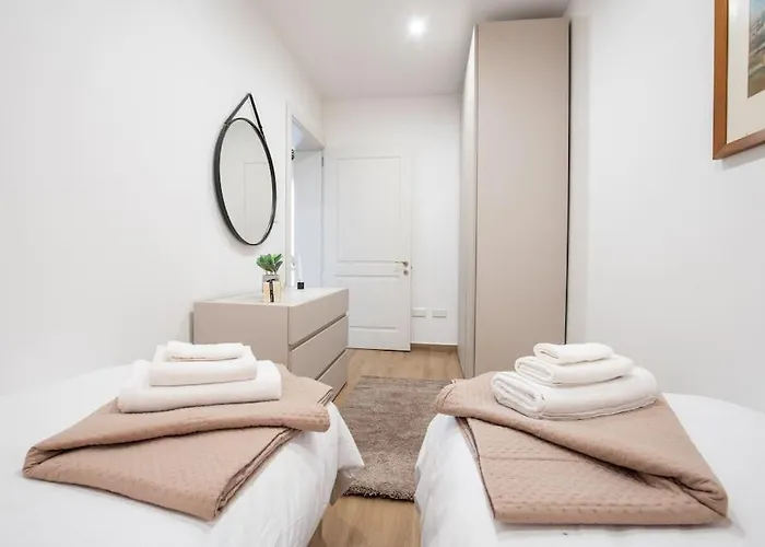 Σπίτι διακοπών Exclusive Seafront Townhouse Sliema, Valletta Sea View Σλιέμα