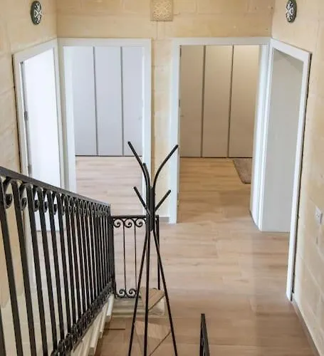 Exclusive Seafront Townhouse Sliema, Valletta Sea View Sliema