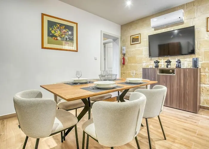 Σπίτι διακοπών Exclusive Seafront Townhouse Sliema, Valletta Sea View